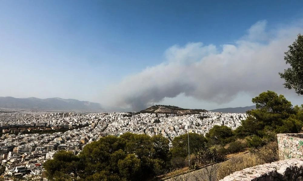 Καιρός: Ίδιες με το Μάτι οι καιρικές συνθήκες της Παρασκευής - Εφιαλτική πρόβλεψη για ανέμους έως και 8 μποφόρ